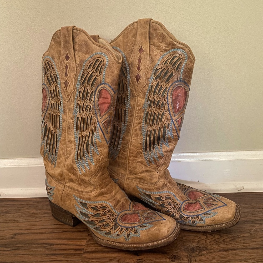 Vintage Corral Peace Angel Heart Cowgirl Boots
